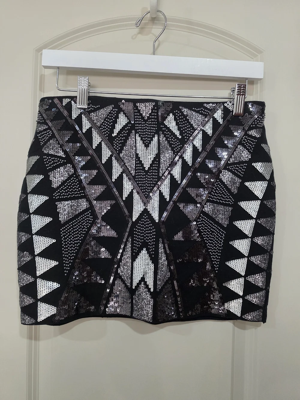 Express Aztec Black And Silver Sequin Mini Skirt  XS NWOT